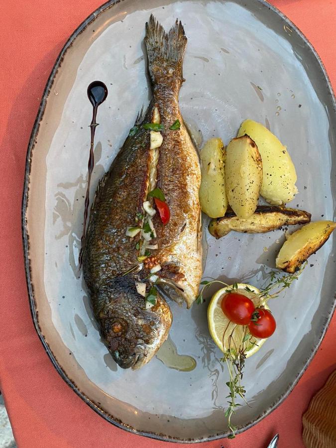 Suto Orizari Hotel & Resort Bon Bon מראה חיצוני תמונה